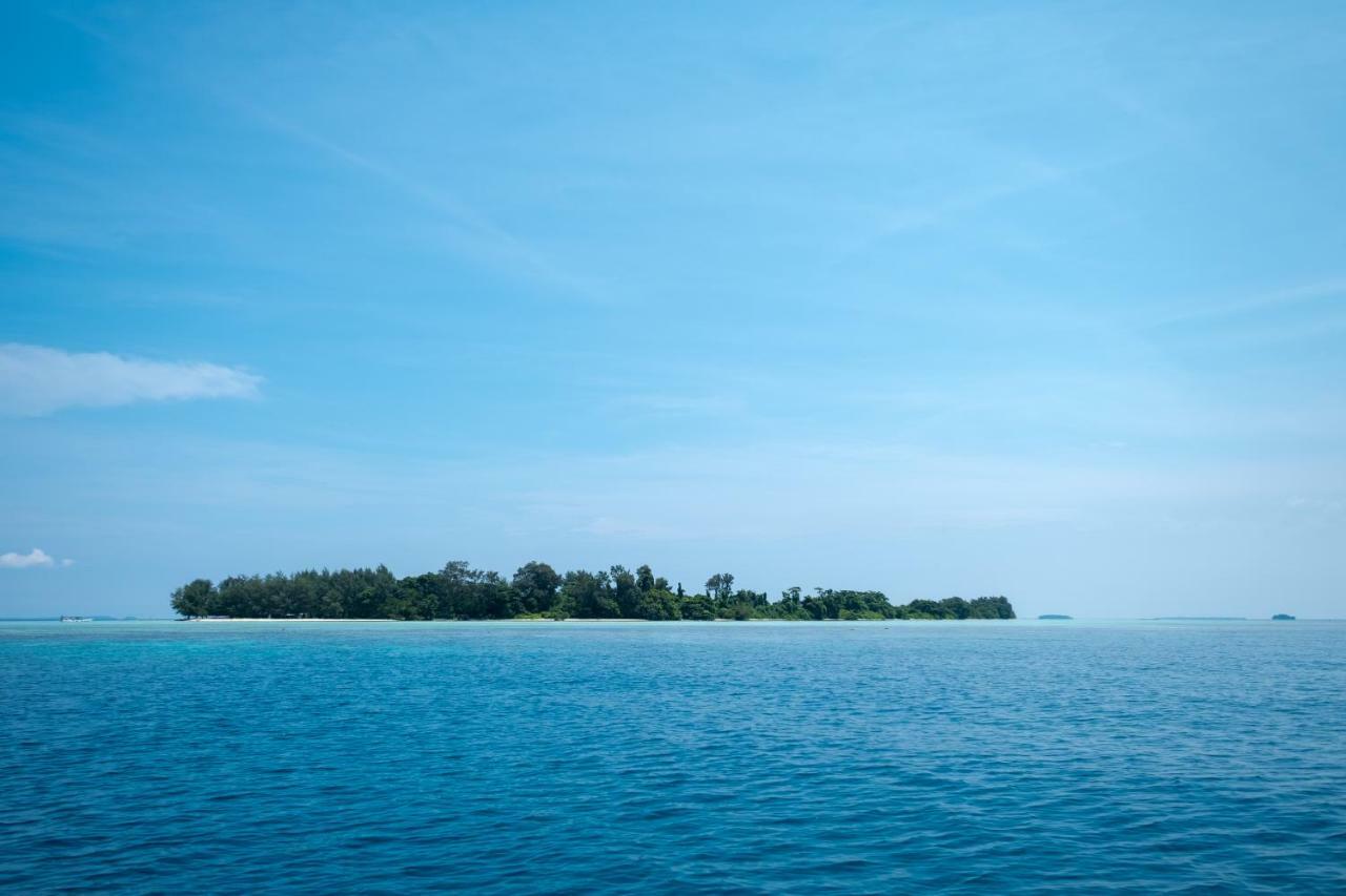 The Bodhi Tree Karimunjawa Hostel Exterior photo